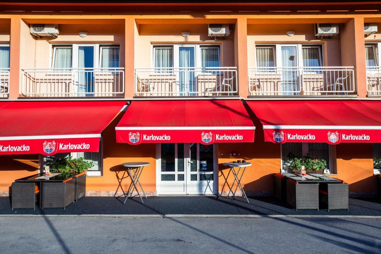 Bed And Breakfast Restaurant Dp Donji Zvecaj Dış mekan fotoğraf